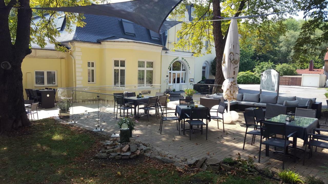 Hotel Wippertal Bernburg Esterno foto